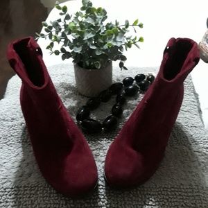 Burgundy suede  booties